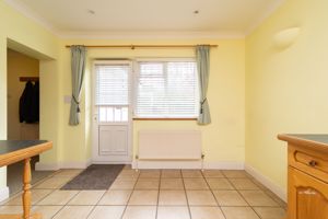 6 Rushton Avenue South Godstone